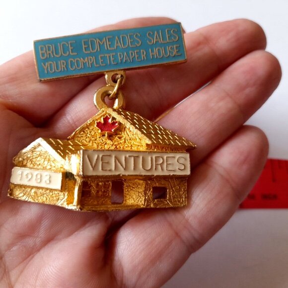 Vintage Bruce Edmeades Sales Lapel Pins Lot of 2 Paper House Advertising Promo - Picture 3 of 6